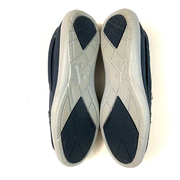 CROCS Slip-on Canvas Flats - Picture 10 of 11